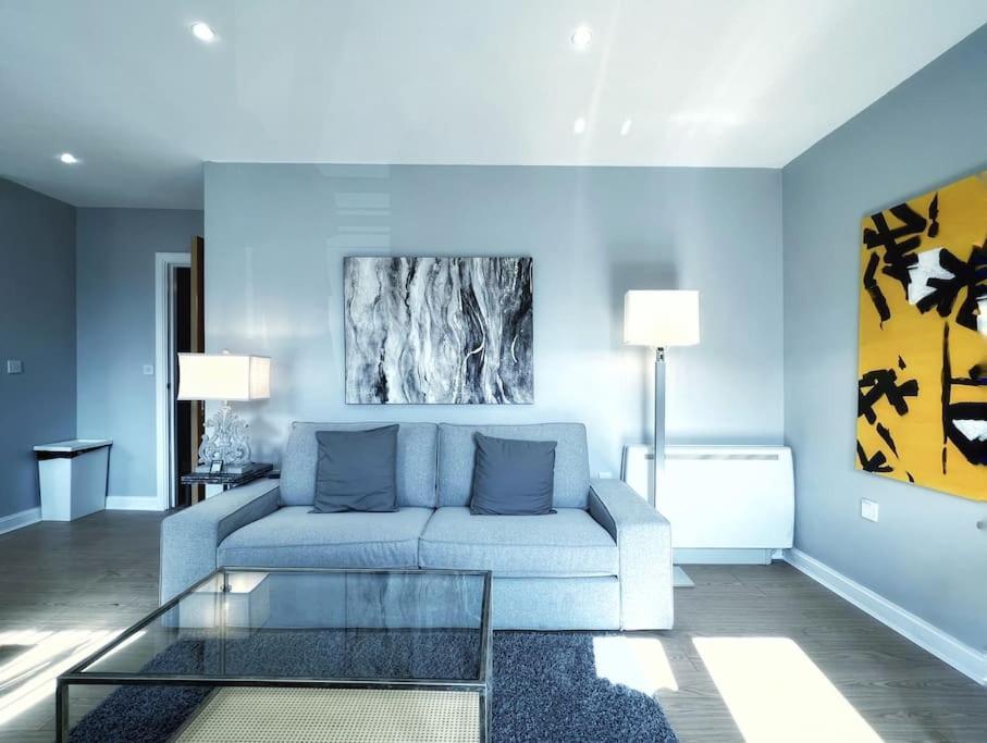 New Luxurious And Business Apt Appartement Swansea Buitenkant foto