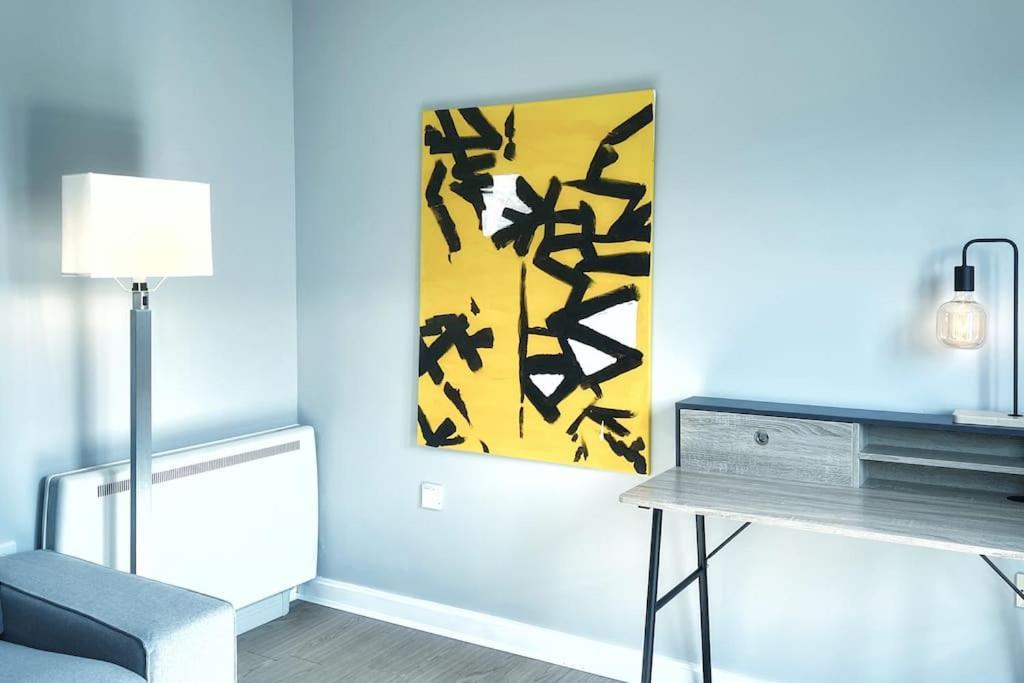 New Luxurious And Business Apt Appartement Swansea Buitenkant foto
