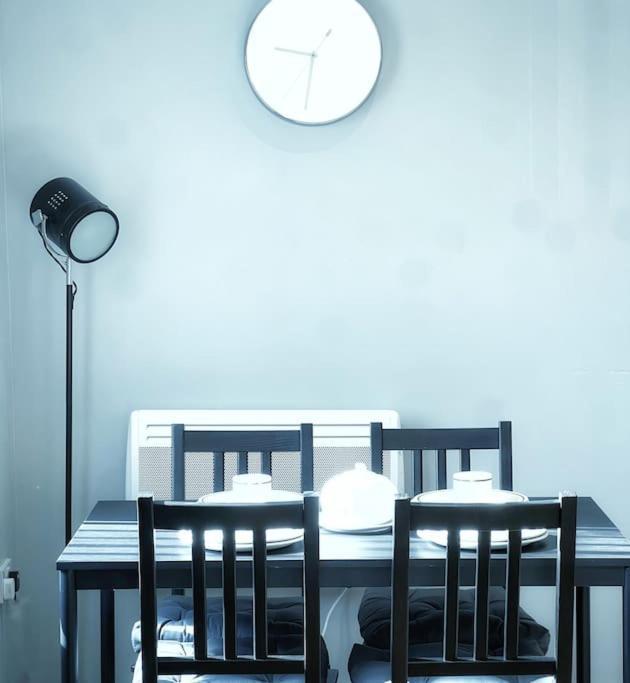 New Luxurious And Business Apt Appartement Swansea Buitenkant foto
