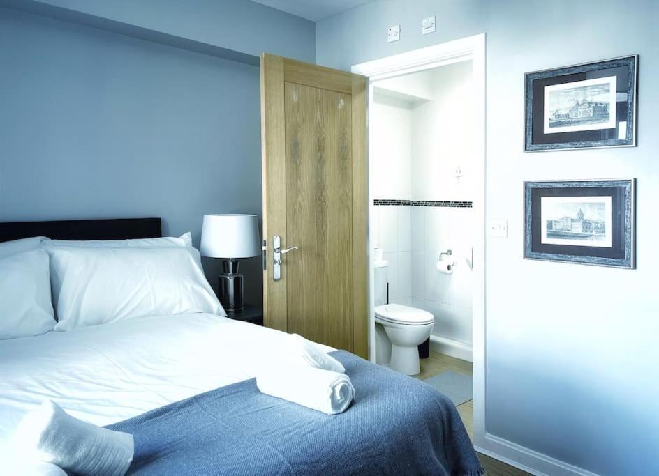 New Luxurious And Business Apt Appartement Swansea Buitenkant foto
