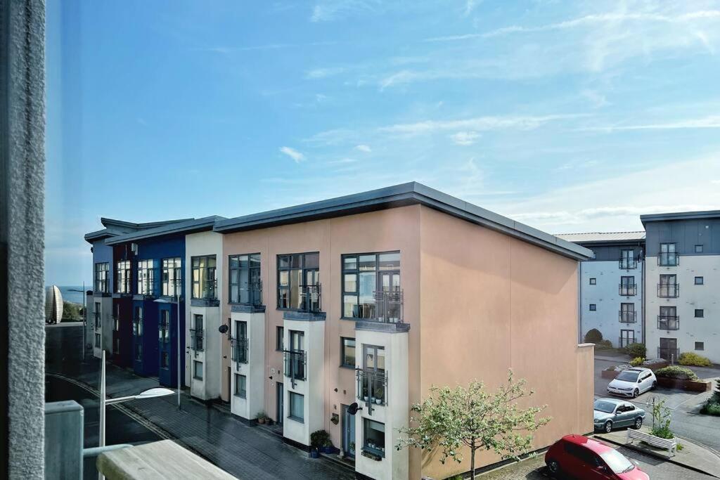 New Luxurious And Business Apt Appartement Swansea Buitenkant foto